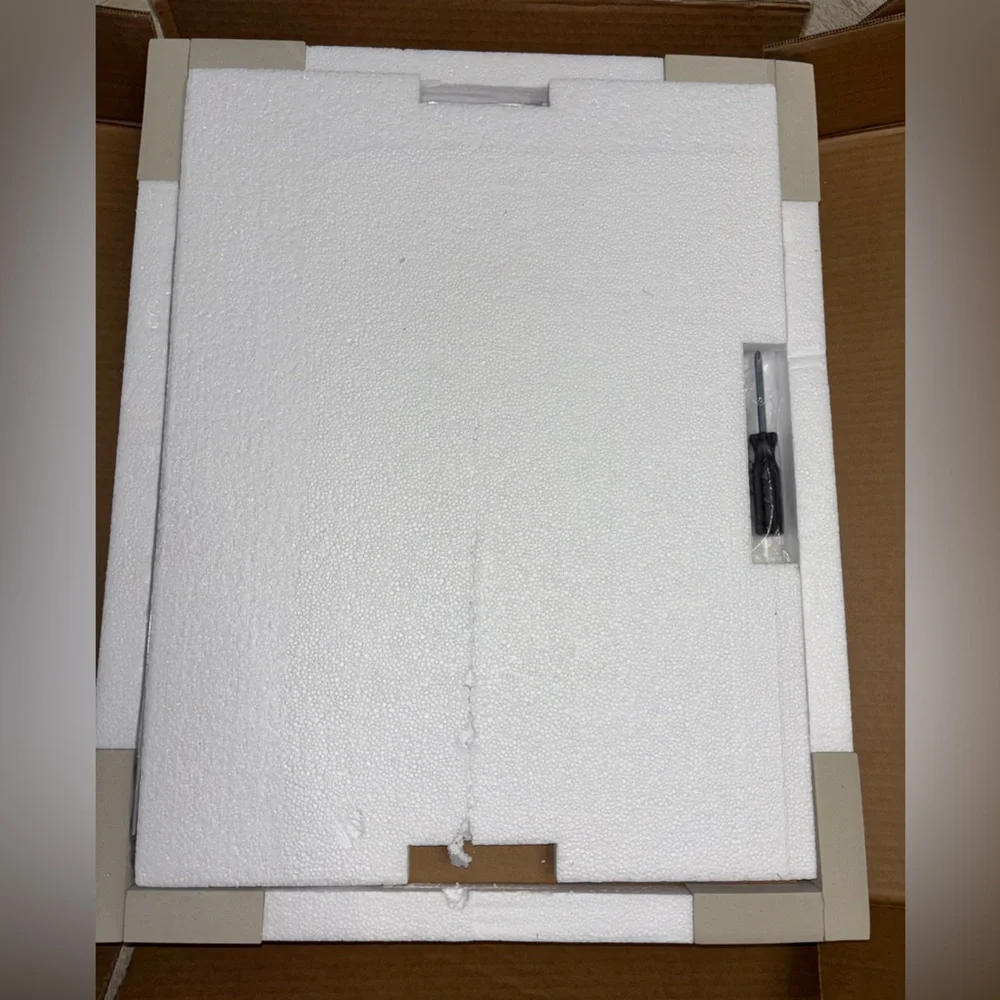 TokeShimi HD Tempered Mirror Medicine Cabinet